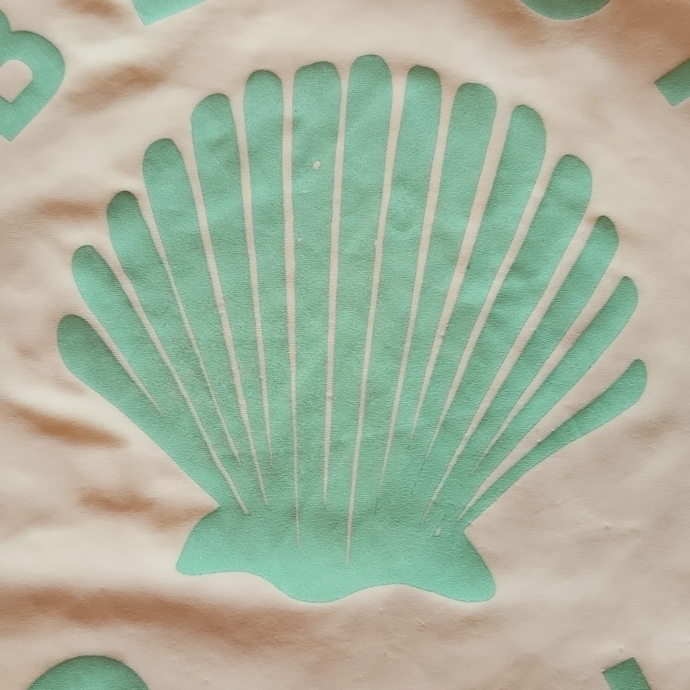 Old Navy extra large white green Beach Bound short sleeve rashguard